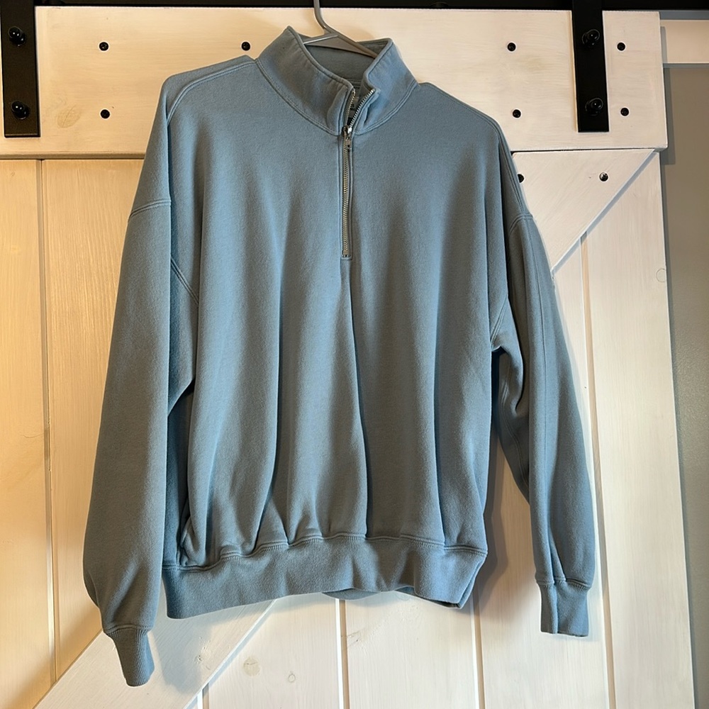 light blue abercrombie quarter zip